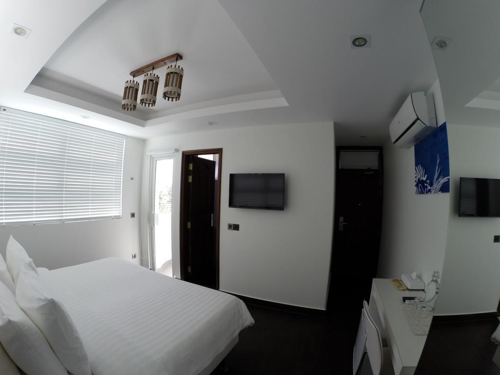 Airport Beach Hotel Hulhumale Ruang foto