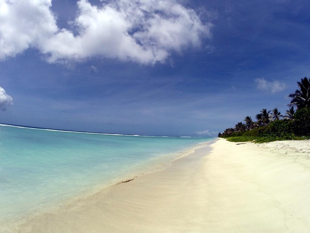 Airport Beach Hotel Hulhumale Bagian luar foto