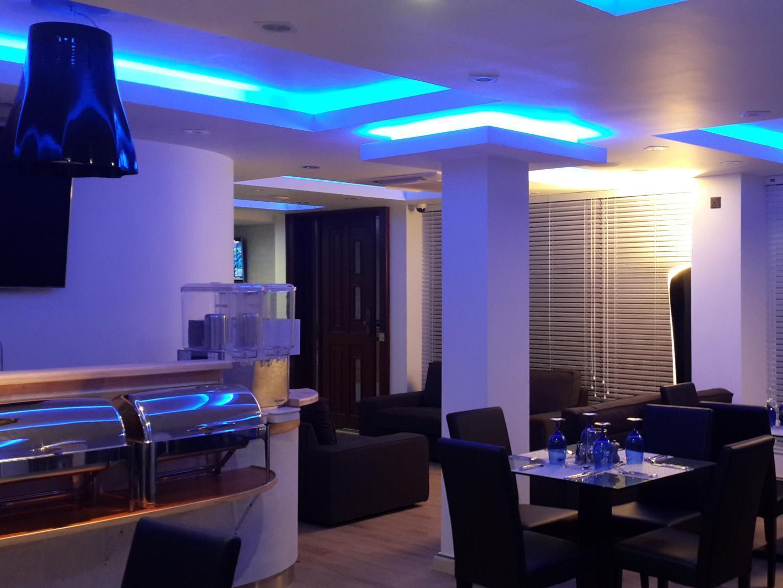 Airport Beach Hotel Hulhumale Bagian luar foto