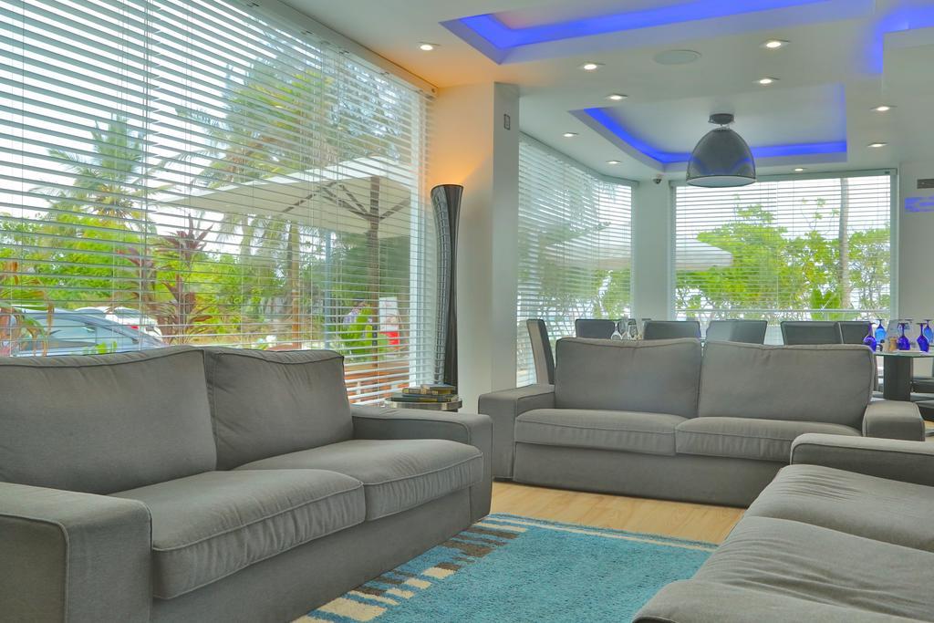 Airport Beach Hotel Hulhumale Bagian luar foto