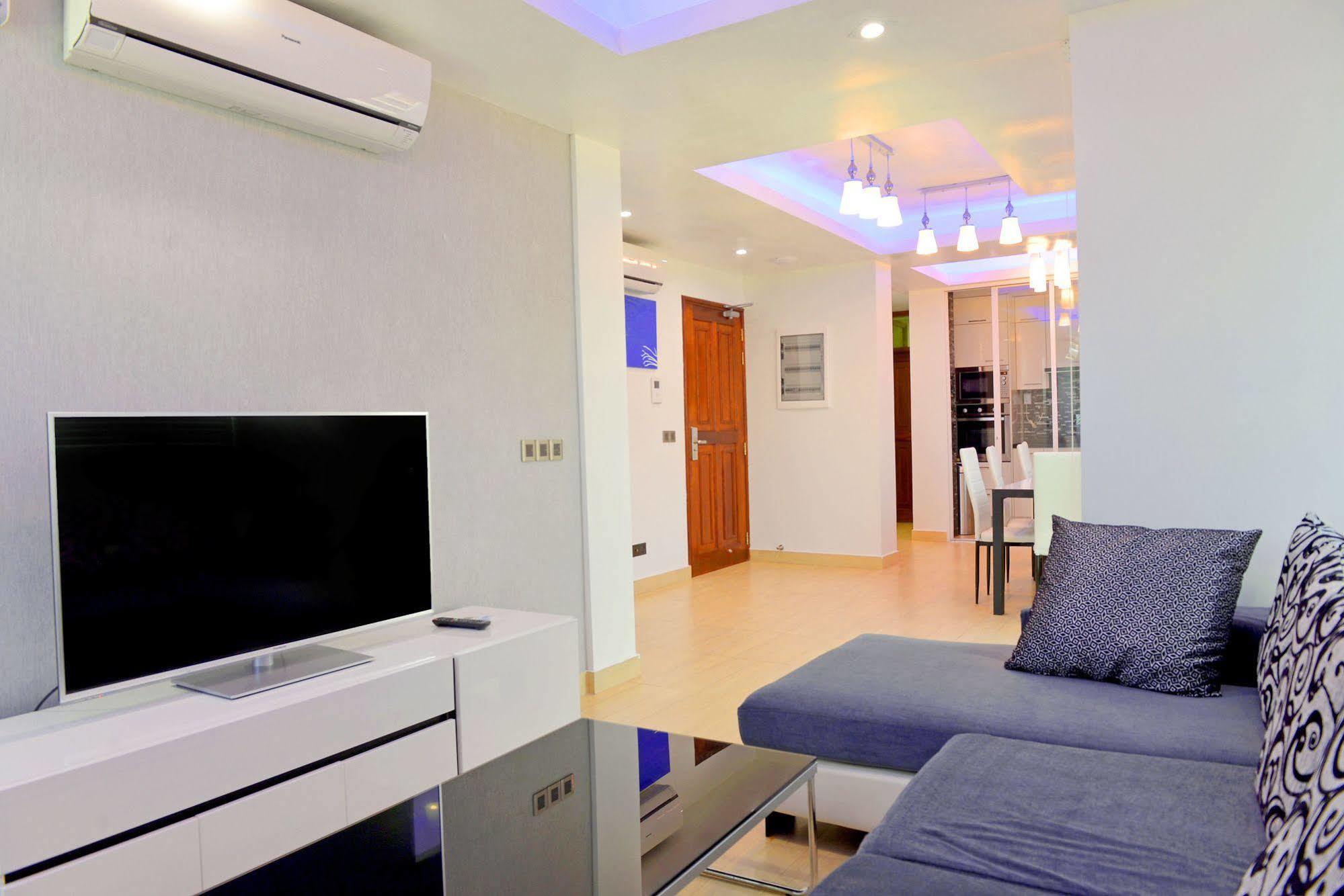 Airport Beach Hotel Hulhumale Bagian luar foto
